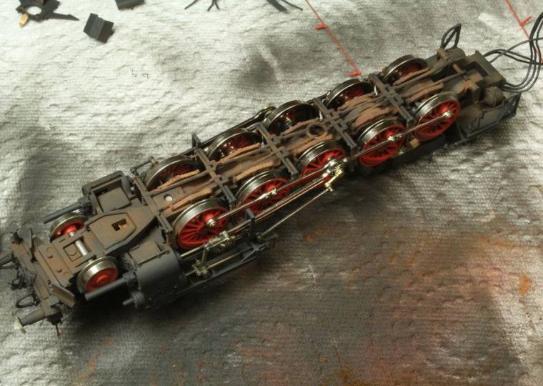 Gealtertes Fahrwerk der Baureihe 52